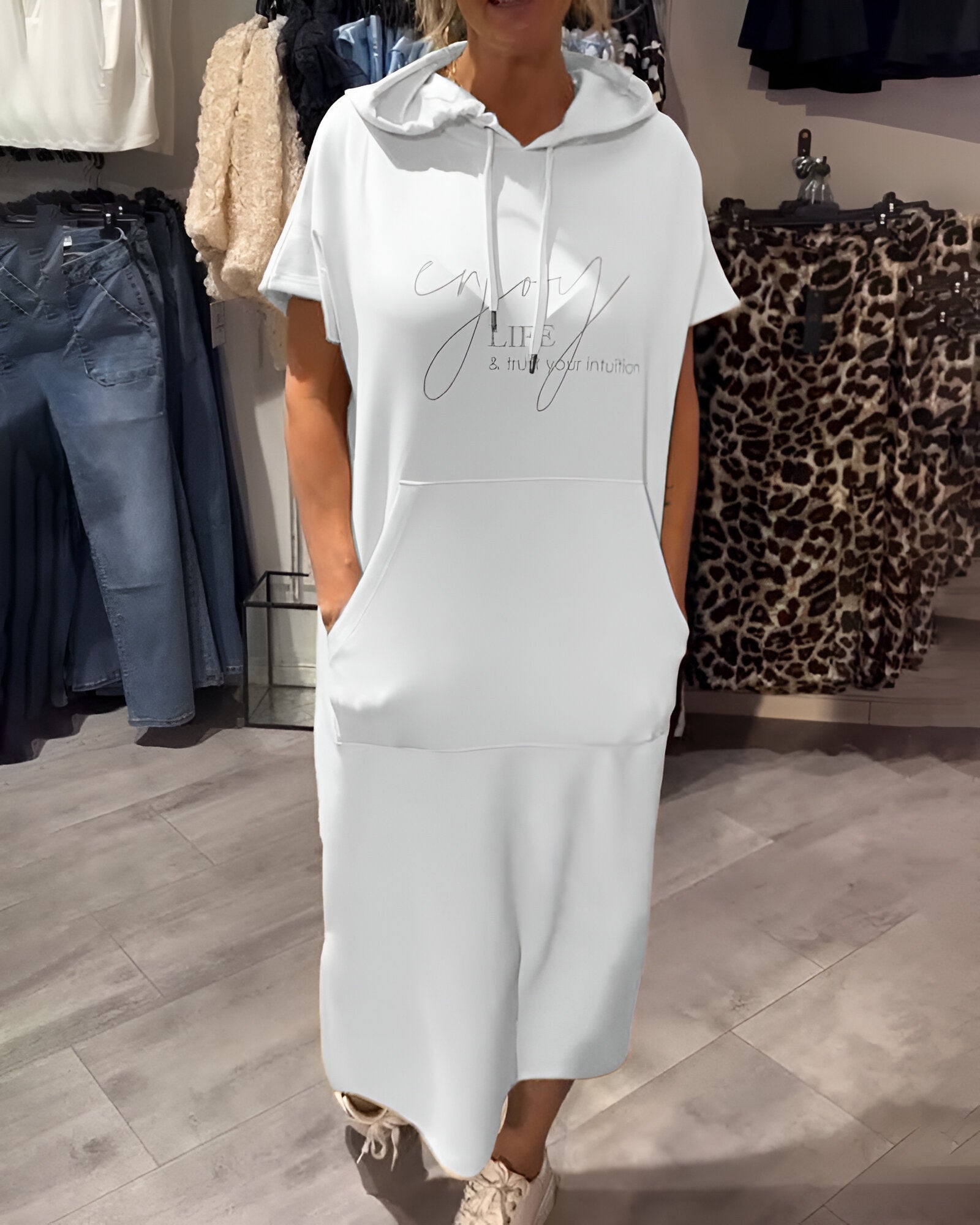 Mya™ | Casual dress with hood and feminine fit
