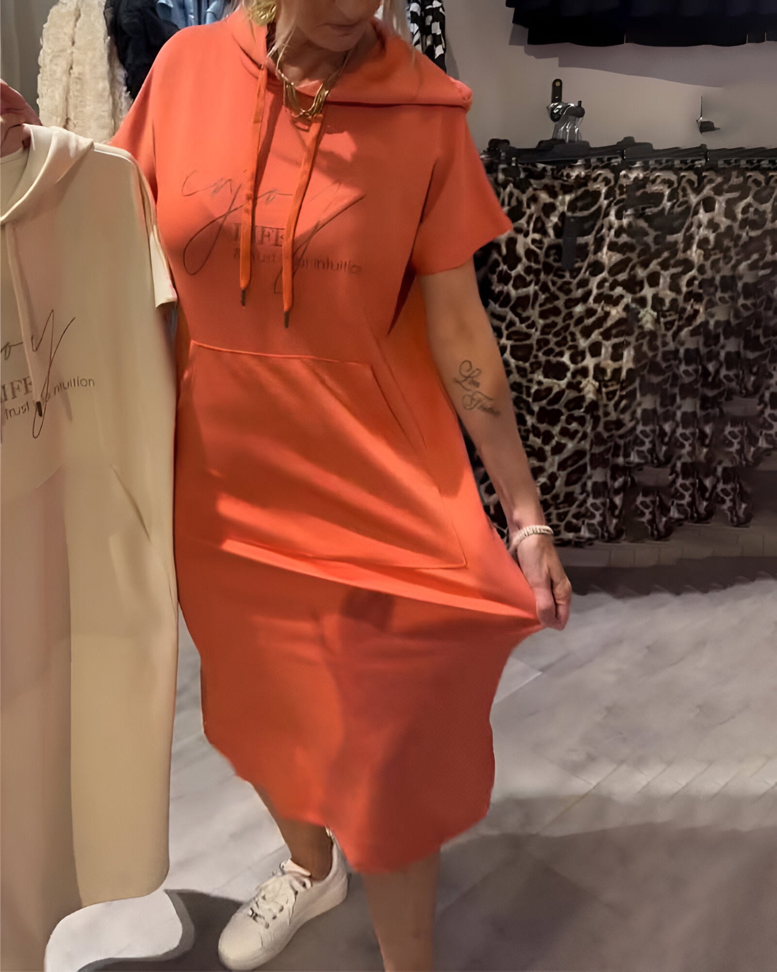 Mya™ | Casual dress with hood and feminine fit